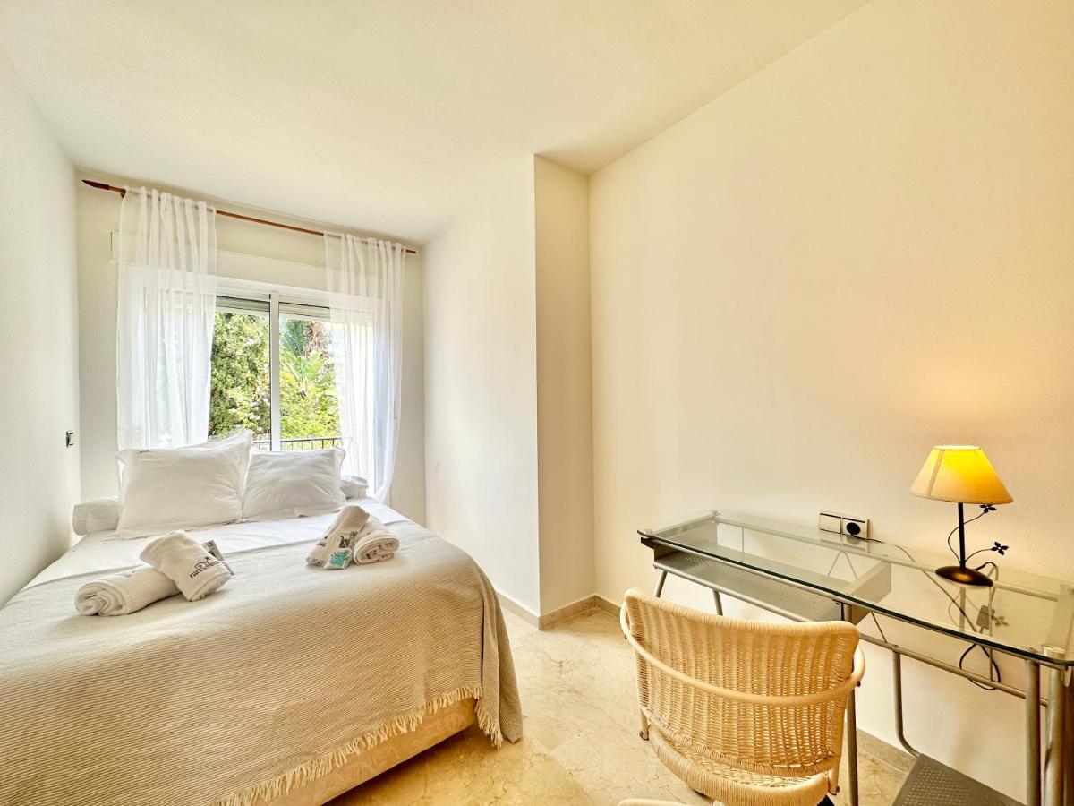 El Arenal Townhouse By The Beach With Swimming Pool - Eaw Homes Марбелья Екстер'єр фото